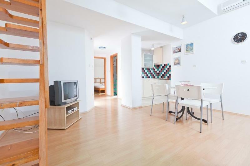Apartmani "Miso" Podgora Eksteriør bilde