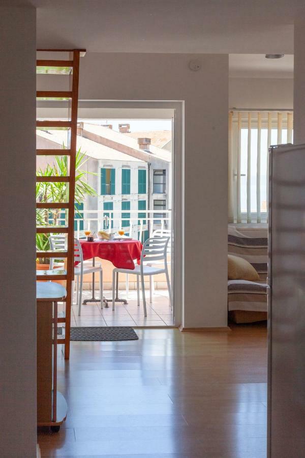 Apartmani "Miso" Podgora Eksteriør bilde